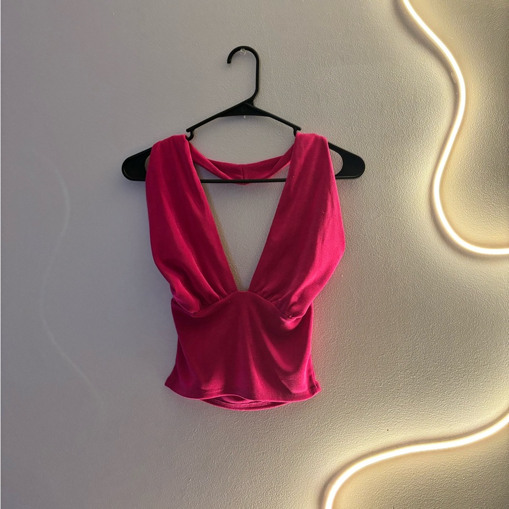 CROSS OVER OPENBACK HALTER NECK CROP TOP